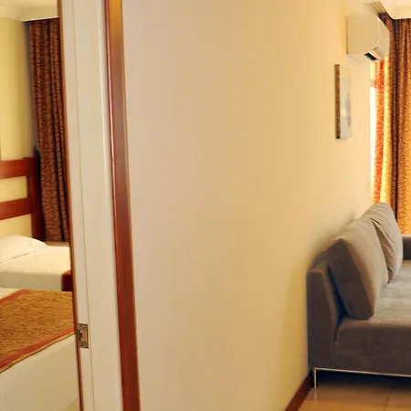 Апарт-готель Fougere 3*