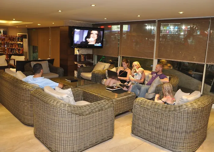 Fougere Aparthotel 3*